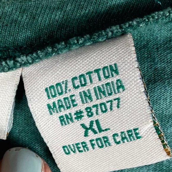 Collections Etc. XL 14 16 Top Tunic Shirt Cardinal Christmas Holiday Winter Snow - Picture 4 of 4